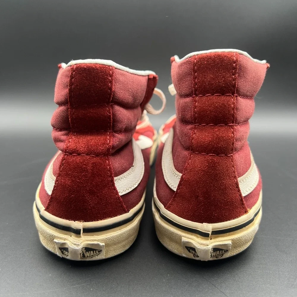 Vans Sk8-Hi Unisex M6.5/W8 Sneaker Red Suede High Top Lace Up Skateboard Shoes